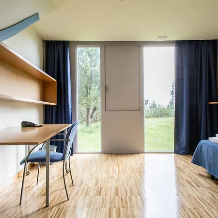 Hostel Residencia Universitaria Resa O Castro