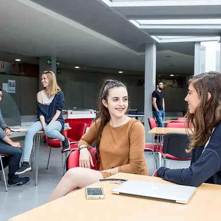 Residencia Universitaria Resa O Castro Hostel Vigo