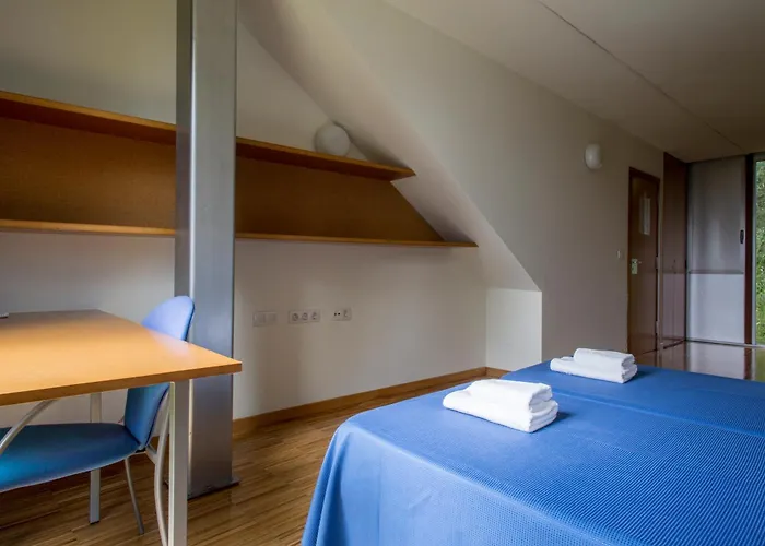 ホステル Residencia Universitaria Resa O Castro *