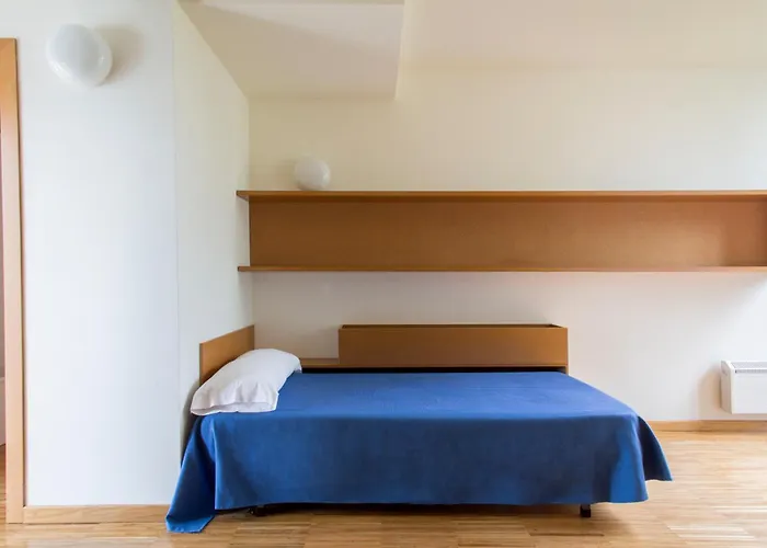 Residencia Universitaria Resa O Castro ヴィーゴ